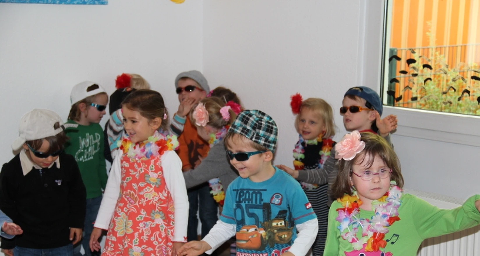 Tanzende Kindergruppe