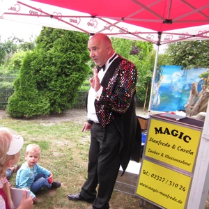 Zauberer Magic Manfredo