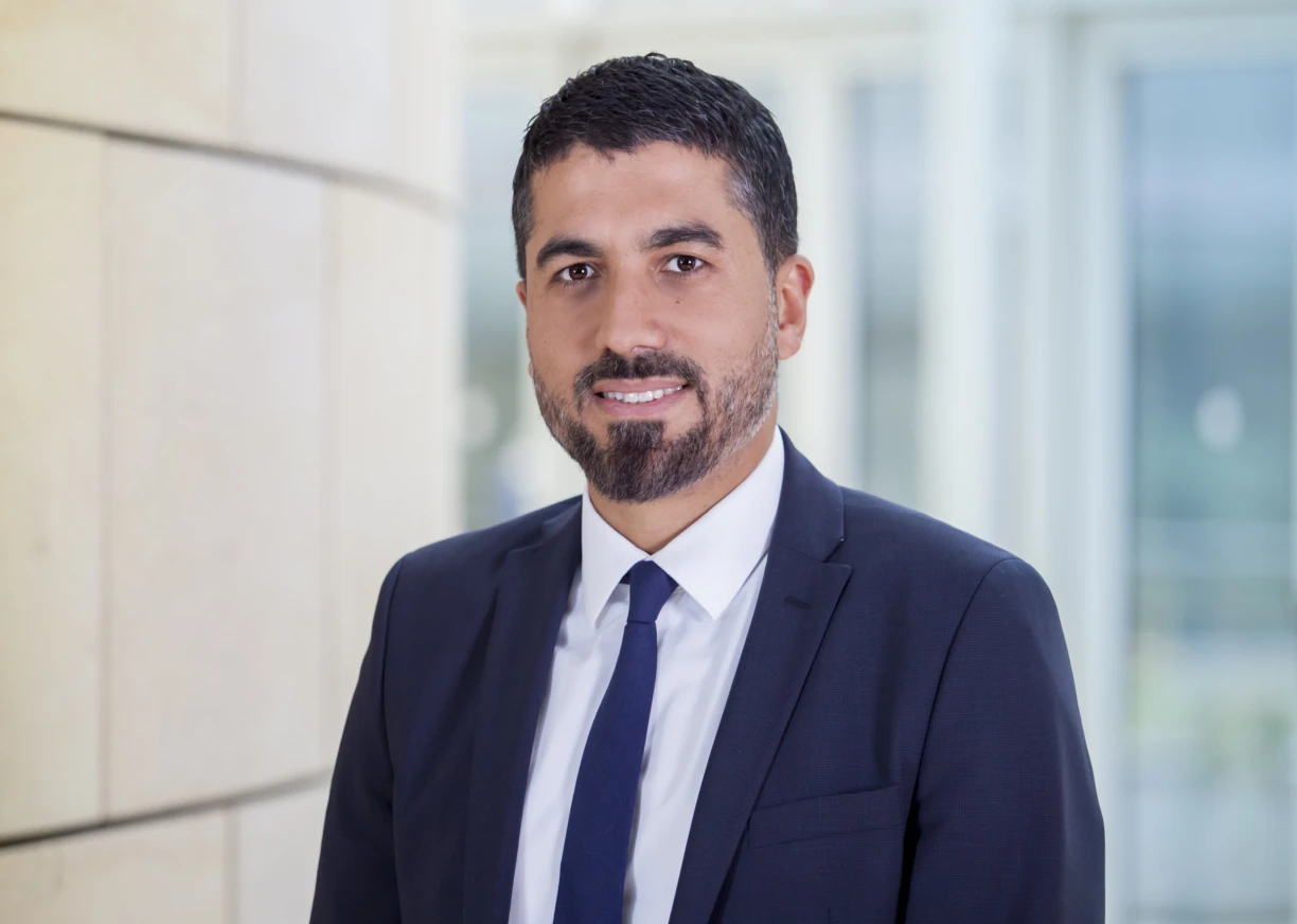 Portait von Serdar Yüksel, AWO-Vorsitzender und Landtagsabgeordneter